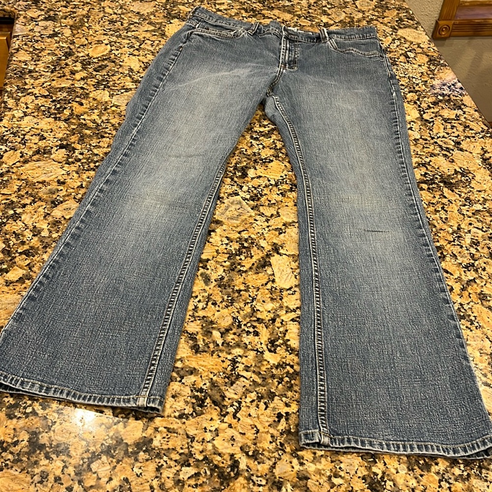 Vintage Late 1990s/ Y2K Boot-cut Jeans. Old Navy Women’s Size 14